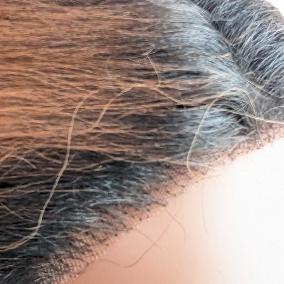 Middle part lace wig yaki texture - Picture 5 of 9